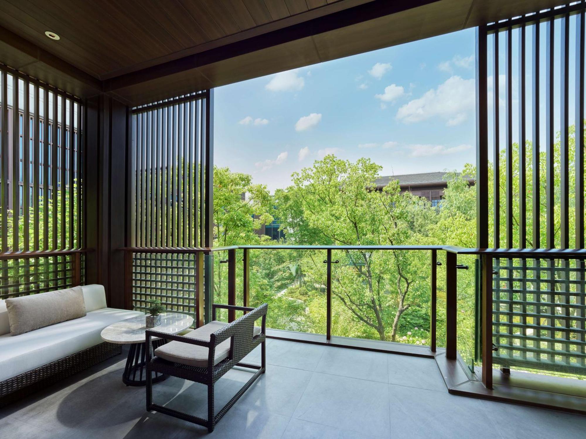 Hilton Shanghai Songjiang Guangfulin Exterior photo
